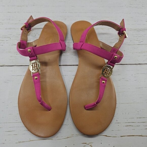 Tommy Hilfiger 8.5 Pink Faux Leather Gold Logo Thong Slingback T-Strap Sandals - Picture 7 of 9